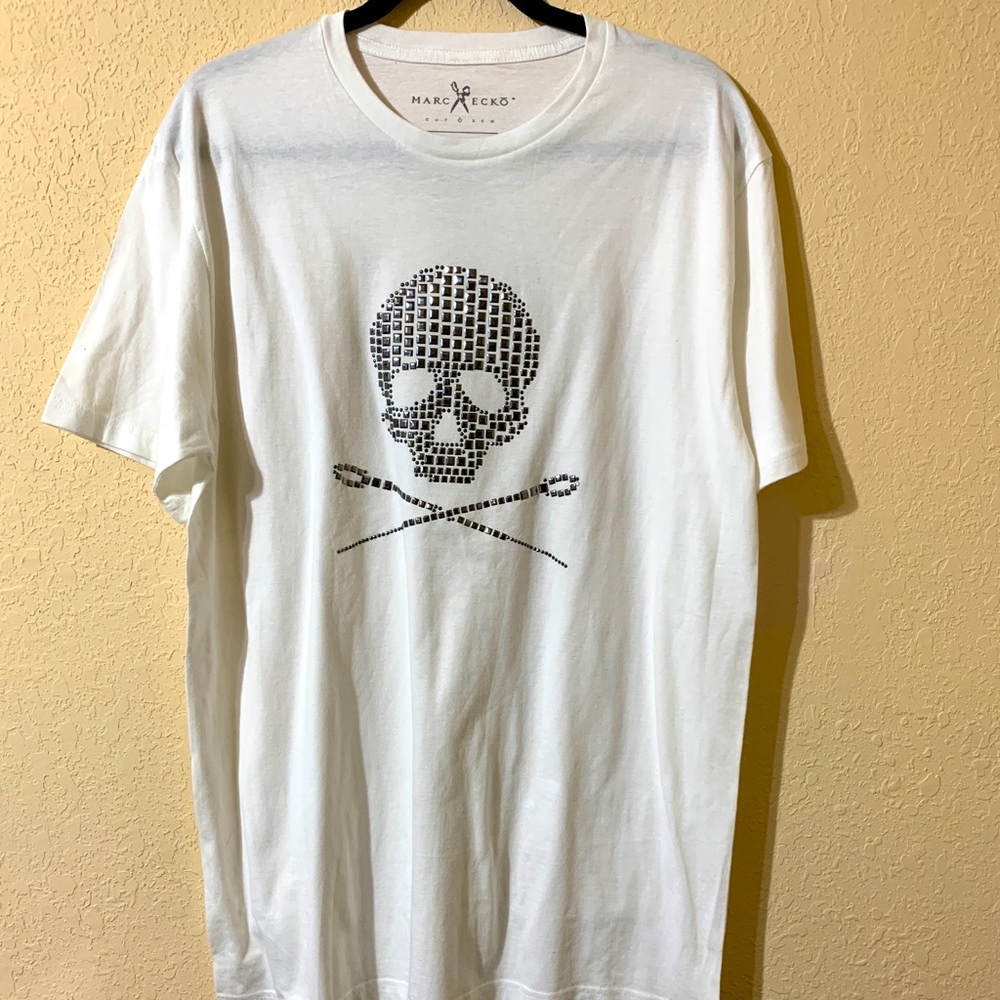 Marc Ecko Skull Shears Scissors Hairstylist Shirt
